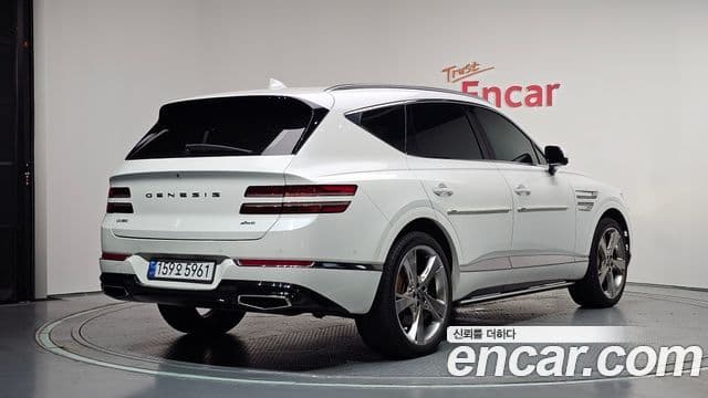 Genesis GV80 2023 — ფოტო 2/20