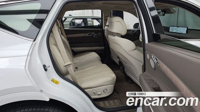 Genesis GV80 2023 — ფოტო 12/20