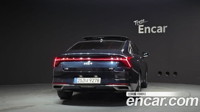 Kia K8 2021 — ფოტო 4/20