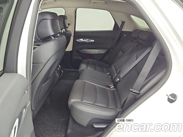 Genesis GV70 2024 — ფოტო 12/20