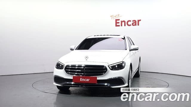 Mercedes-Benz E-Class 2023 — Şəkil 3/20