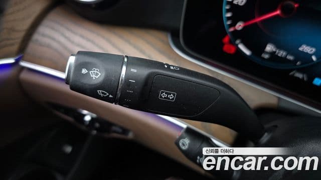 Mercedes-Benz E-Class 2023 — Şəkil 6/30