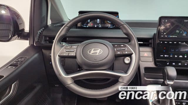 Hyundai Staria 2025 — Şəkil 12/20