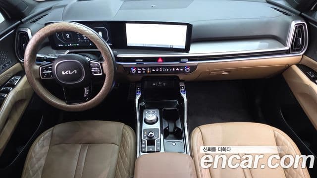 Kia Sorento 2023 — Фото 7/20