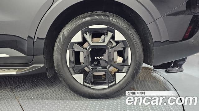 Kia Carnival 2025 — Şəkil 2/30