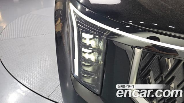 Kia Carnival 2025 — Şəkil 13/30