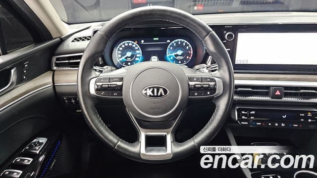 Kia K5 2020 — Şəkil 13/20