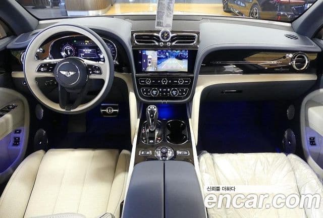 Bentley Bentayga 2024 — Şəkil 3/19