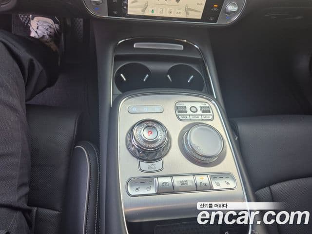 Genesis G90 2022 — Şəkil 13/20