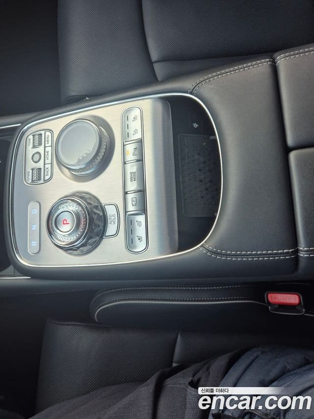 Genesis G90 2022 — Şəkil 16/20