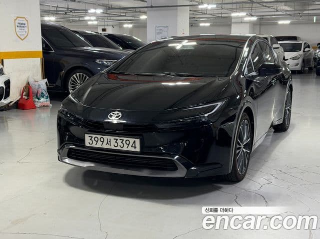 Toyota Prius 2024 — Şəkil 10/20