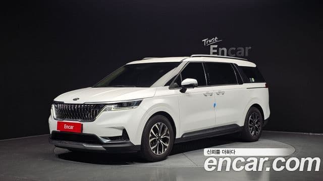 Kia Carnival 2021 — ფოტო 1/20