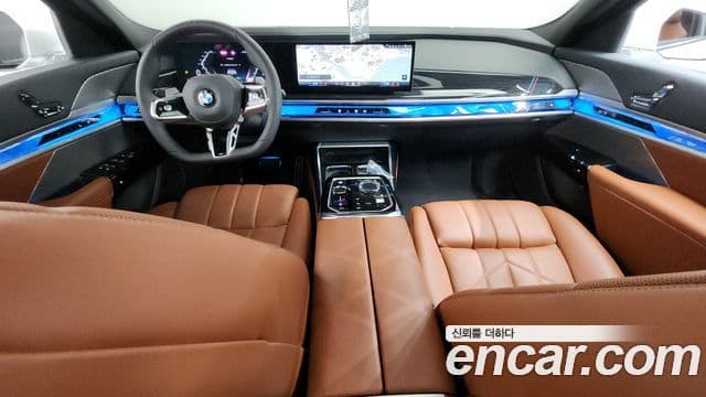 BMW 7 Series 2025 — ფოტო 11/38