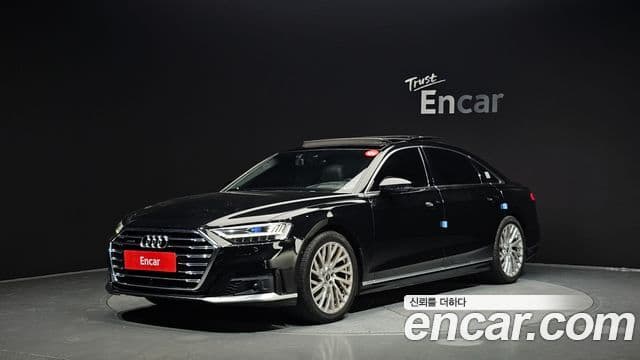 Audi A8 2021 — ფოტო 1/20