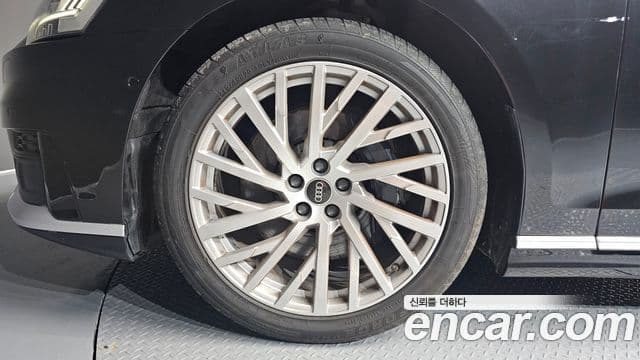Audi A8 2021 — Şəkil 5/20