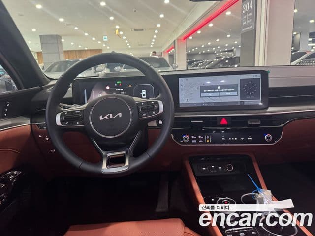 Kia K5 2026 — Şəkil 10/15