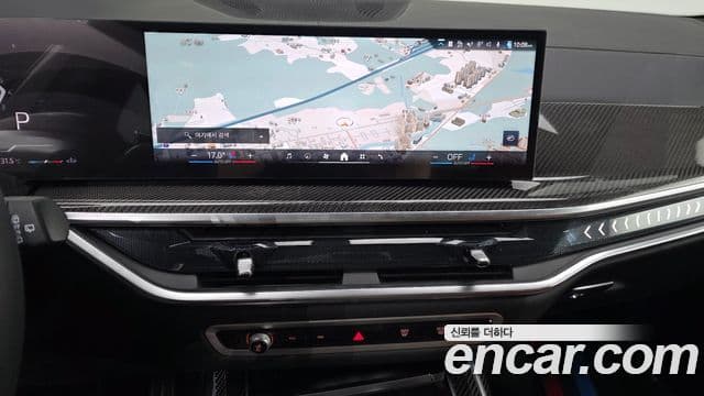 BMW X7 2025 — ფოტო 16/20