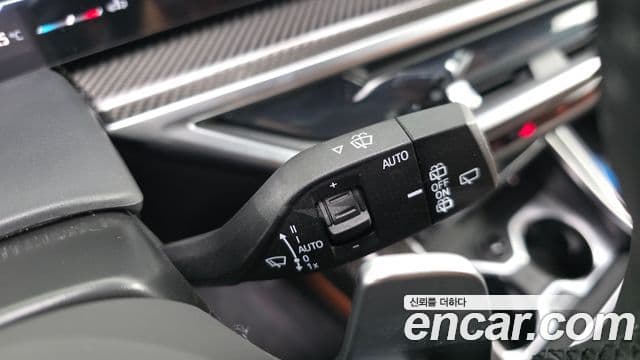 BMW X7 2025 — Photo 11/34
