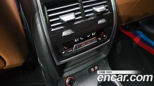 BMW X7 2025 — Photo 14/34