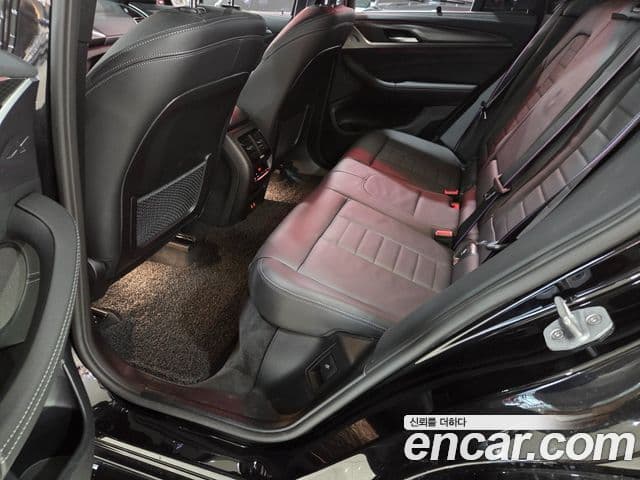 BMW X3 2024 — Photo 9/20
