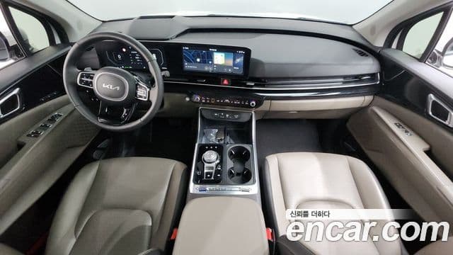Kia Carnival 2024 — Şəkil 7/20