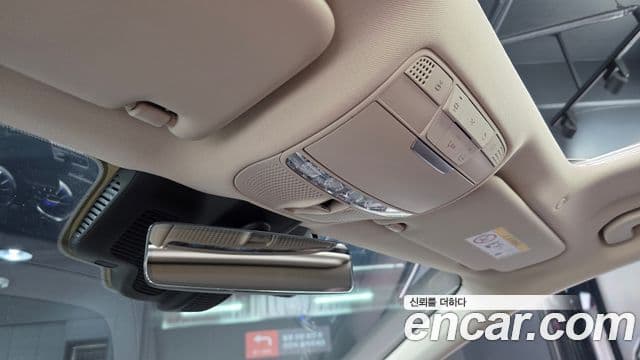 Mercedes-Benz CLS-Class 2021 — Photo 16/34