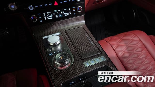Genesis Electrified G80 2024 — Şəkil 9/20