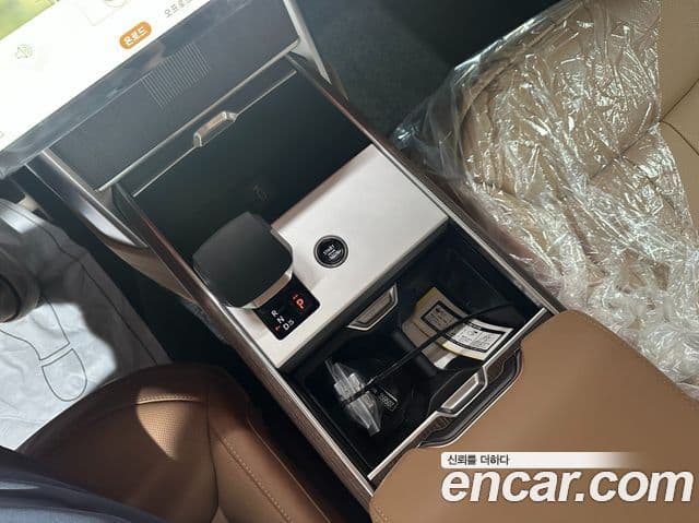 Land Rover Range Rover 2026 — Photo 15/20