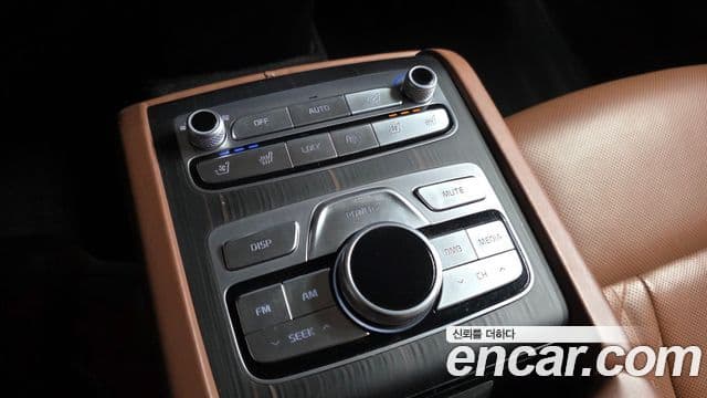 Kia The K9 2018 — Şəkil 19/20