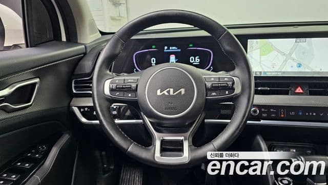 Kia Sportage 2022 — Фото 13/20