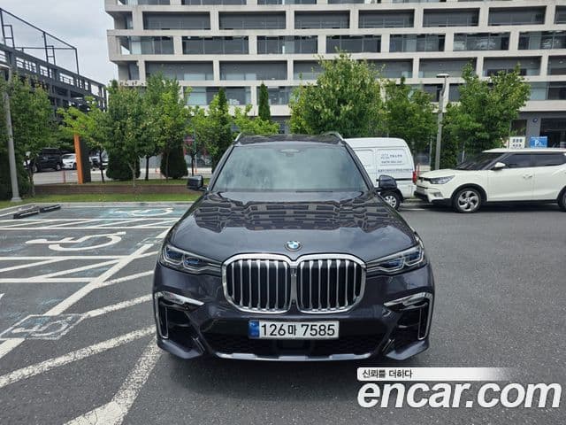 BMW X7 2020 — Şəkil 10/20