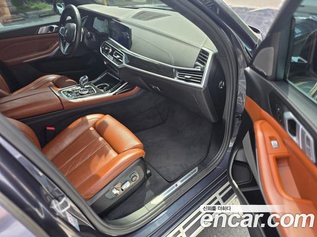 BMW X7 2020 — Şəkil 17/20