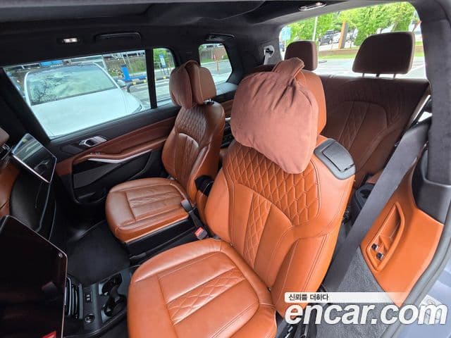 BMW X7 2020 — Şəkil 19/20