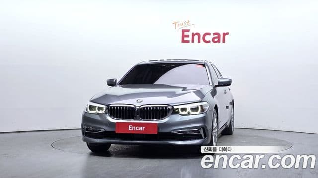 BMW 5 Series 2019 — Фото 3/20