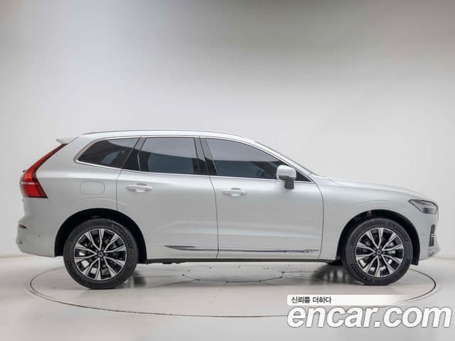 Volvo XC60 2025 — Фото 4/19