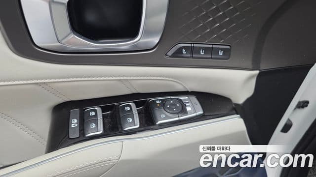 Kia Sorento 2024 — Фото 14/20
