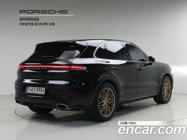 Porsche Cayenne 2025 — Photo 15/20
