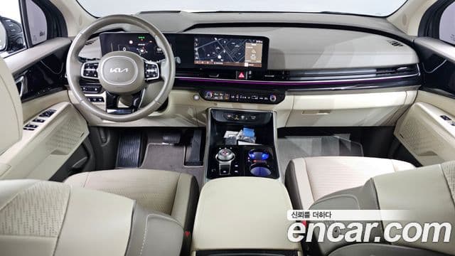 Kia Carnival 2024 — ფოტო 7/20