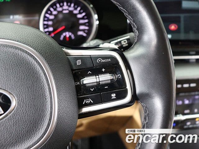 Kia Carnival 2020 — Фото 17/20