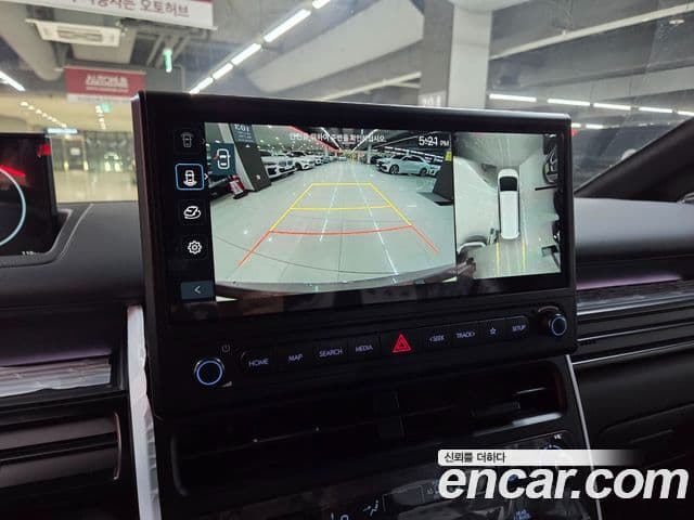 Hyundai Staria 2026 — Şəkil 16/20