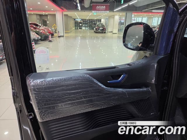 Hyundai Staria 2026 — Şəkil 18/20