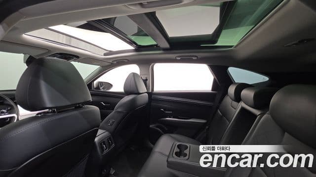 Hyundai The New Tucson 2021 — ფოტო 18/20