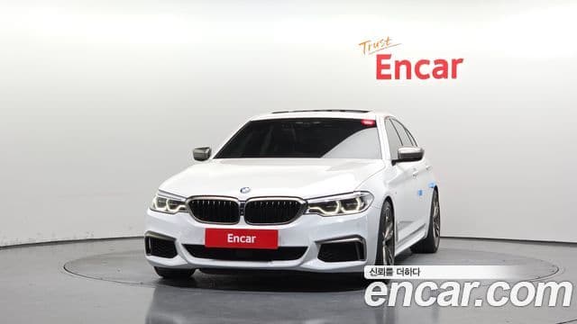BMW 5 Series 2018 — Фото 3/20