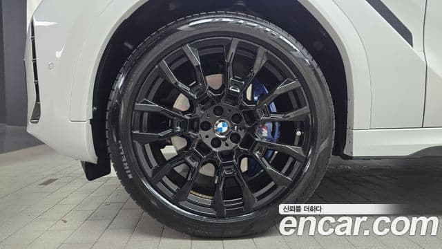 BMW X6 2024 — Photo 5/31