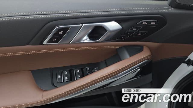 BMW X6 2024 — Photo 4/31