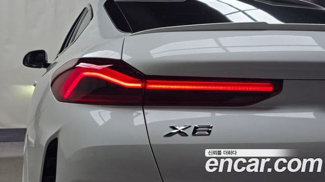 BMW X6 2024 — Photo 7/31