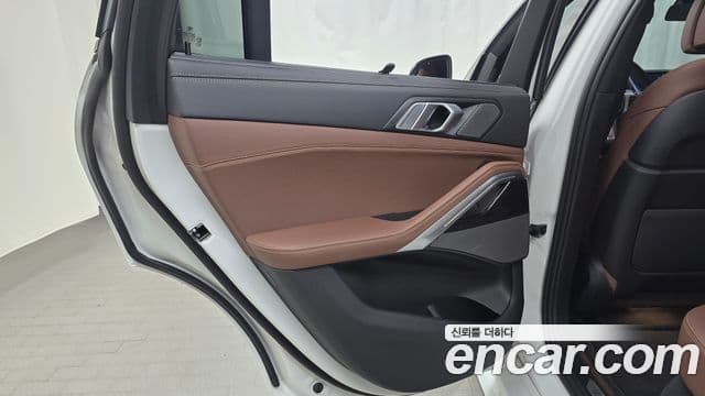 BMW X6 2024 — Photo 11/31