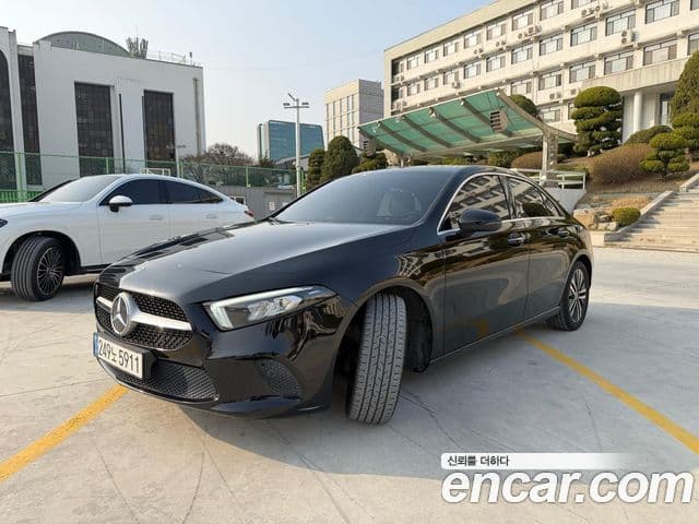 Mercedes-Benz A-Class 2021 — Şəkil 2/16