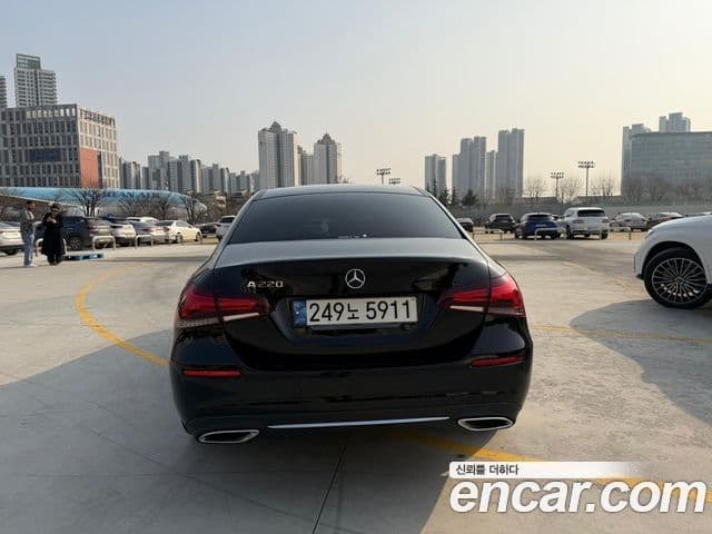 Mercedes-Benz A-Class 2021 — Şəkil 4/16