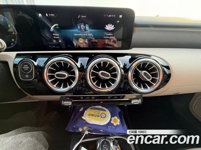Mercedes-Benz A-Class 2021 — Şəkil 14/16